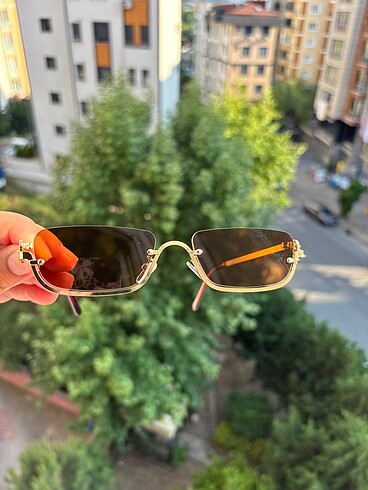 Beden Gucci gözlük