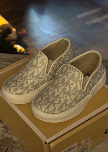 Orjinal Michael Kors bebek ayakkabısı - Görsel 2