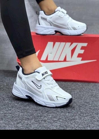 Nike çocuk spor ayakkabı