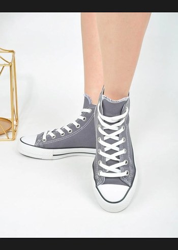 31 Beden gri Renk Converse spor ayakkabı