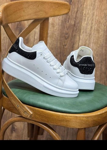 Alexander McQueen bayan spor ayakkabı