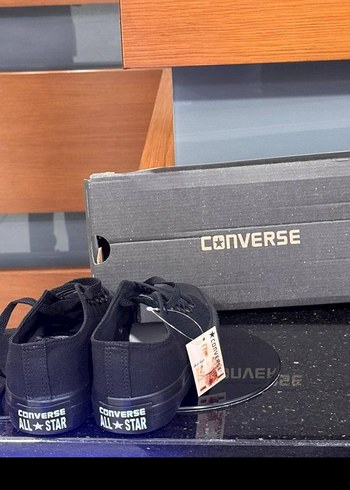 39 Beden siyah Renk Converse allstar spor ayakkabı