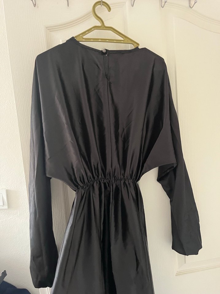 Siyah Parlak Uzun Kadın Abiye Elbise - Görsel 2