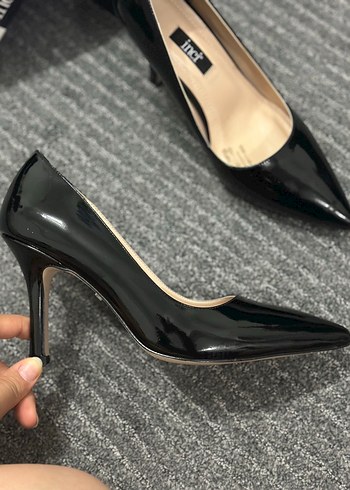 inci INCI Siyah Kadın Rugan Stiletto Topuklu Kadın Ayakkabı