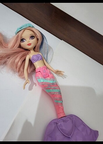  Deniz kızı barbie 