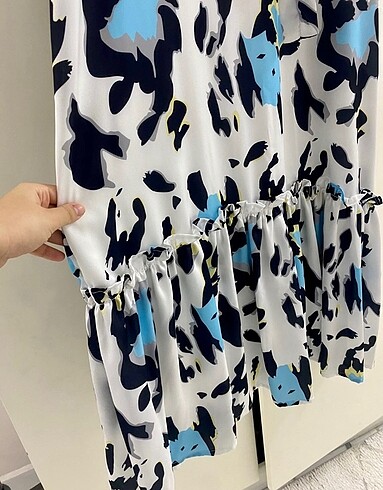 Beyaz saten şık elbise - Görsel 5