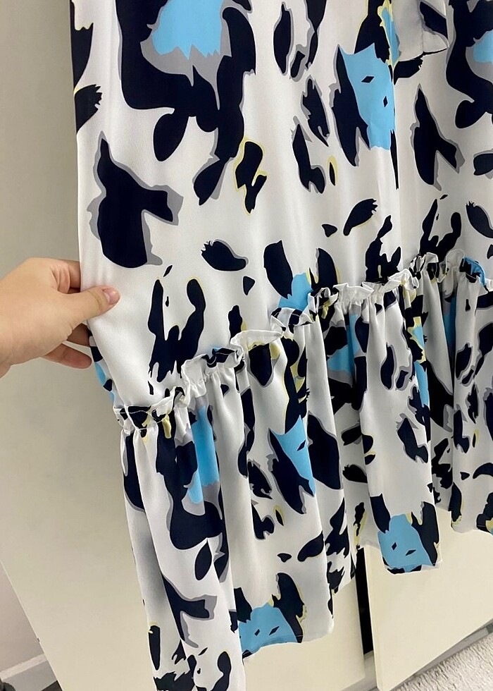 Beyaz saten şık elbise - Görsel 5