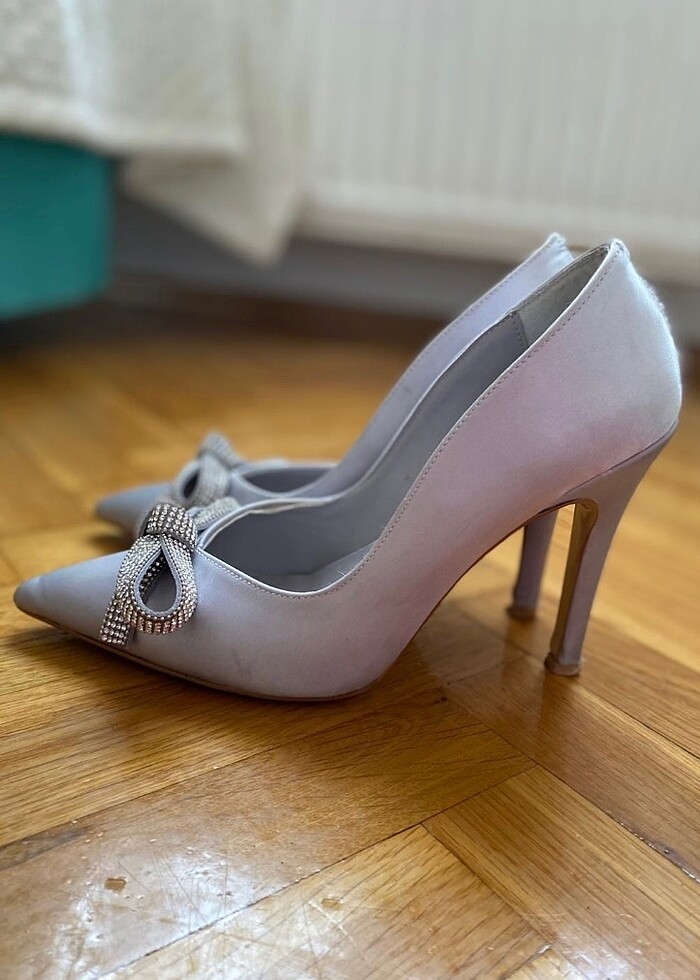 Gri şık topuklu ayakkabı - Görsel 2