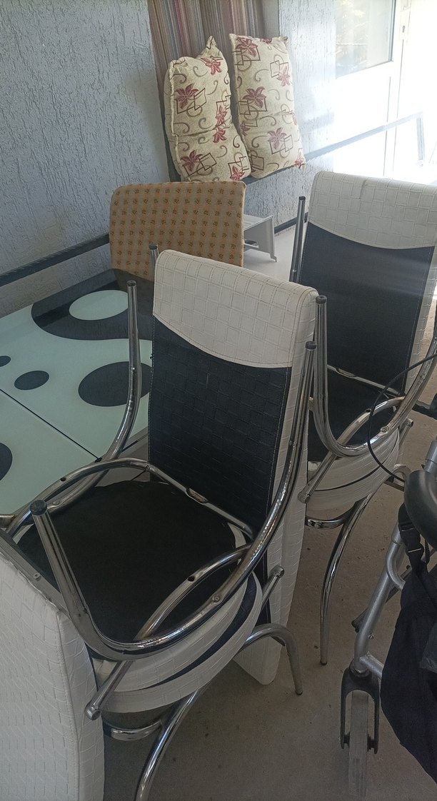 Gri Beyaz Yüksek Sandalye Masa - Görsel 3