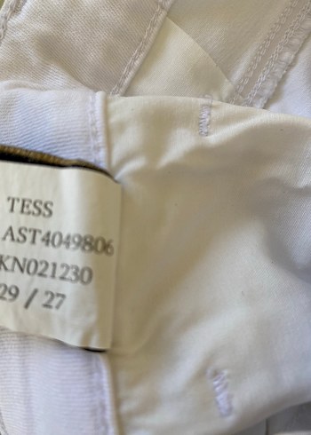 Beyaz Midi Kadın Kot Pantolon - Görsel 4