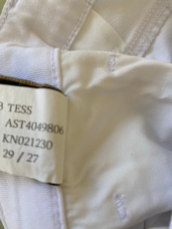 Beyaz Midi Kadın Kot Pantolon - Görsel 4