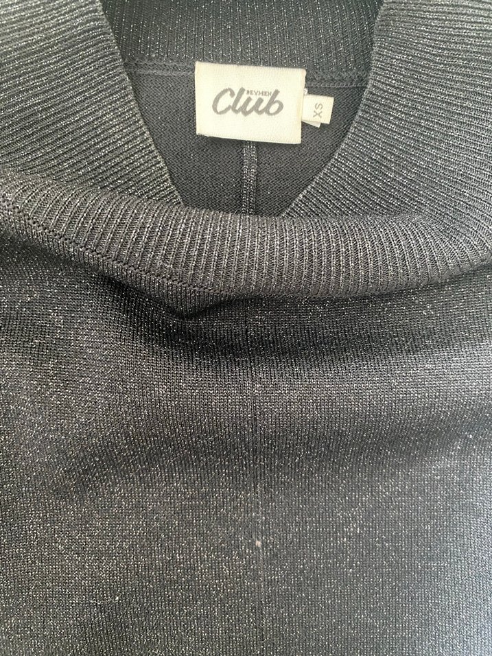 Siyah Uzun Kollu Midi Elbise Volanlı - Görsel 3