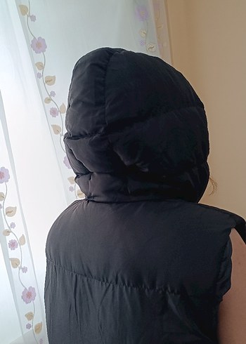 44 Beden siyah Kapitoneli Fermuarlı Kadın Yelek