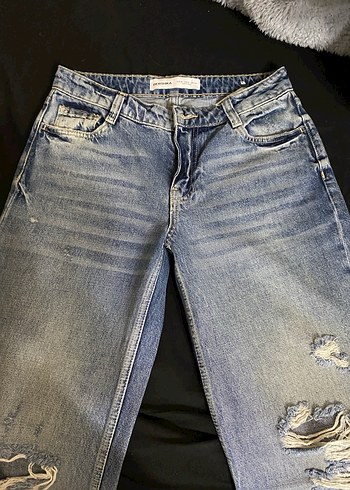 34 Beden yırtık kot pantolon
