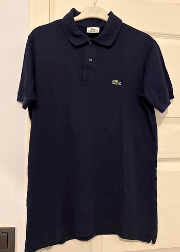Lacoste ürünü