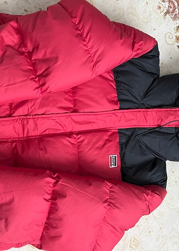 Levis Kırmızı Siyah Kapüşonlu Erkek Kış Montu - Görsel 5