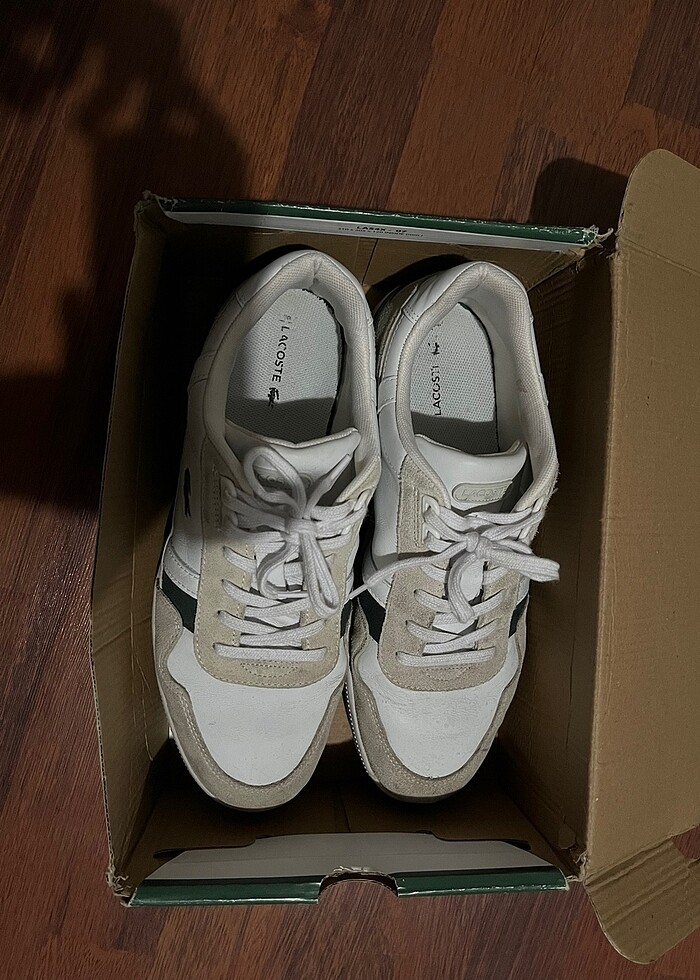 Orjinal Faturali temiz Lacoste sneaker - Görsel 3