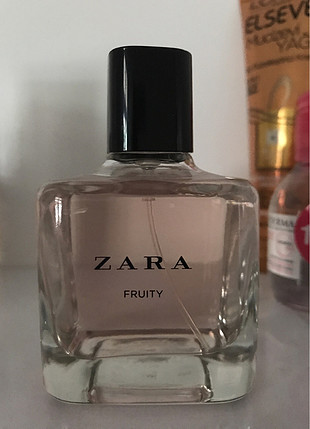 Zara fruity parfüm