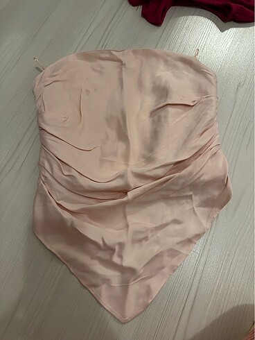 Zara saten büstiyer