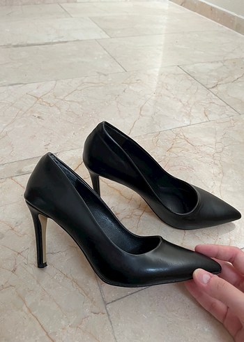 Diğer Siyah Stiletto Topuklu Kadın Ayakkabı