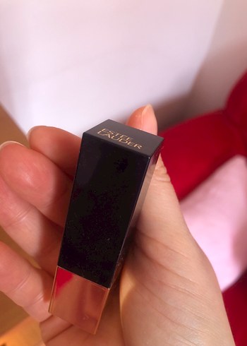 Este Lauder Ruj - Görsel 2