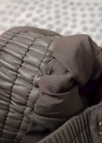 céline logolu mini deri şort - Görsel 3