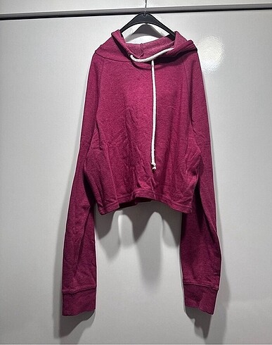 Hm crop sweat