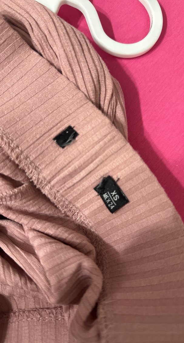 Pembe Pilili Rahat Kesim Kadın Kumaş Pantolon - Görsel 4