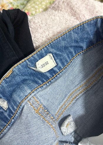 Yırtık Detaylı Midi Boy Mavi Kadın Kot Pantolon - Görsel 6