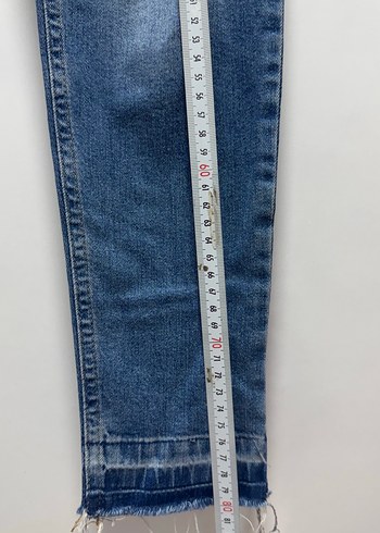 Yırtık Detaylı Midi Boy Mavi Kadın Kot Pantolon - Görsel 2