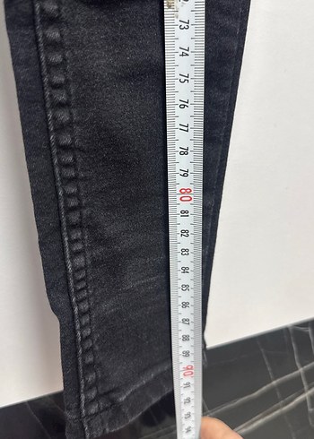 Siyah Dar Kesim Kadın Denim Pantolon - Görsel 2