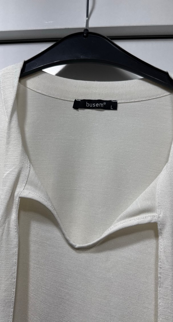 Kirik beyaz Kısa Kollu Kadın Tişört - Görsel 2