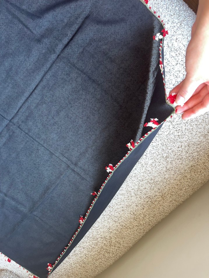 El Emeği İğne Oyası Siyah Tülbent - Klasik ve Zarif Çeyizlik - Görsel 4