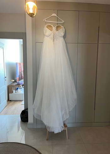 Dai Marka Tüllü Düşük Omuzlu Gelinlik - Görsel 9