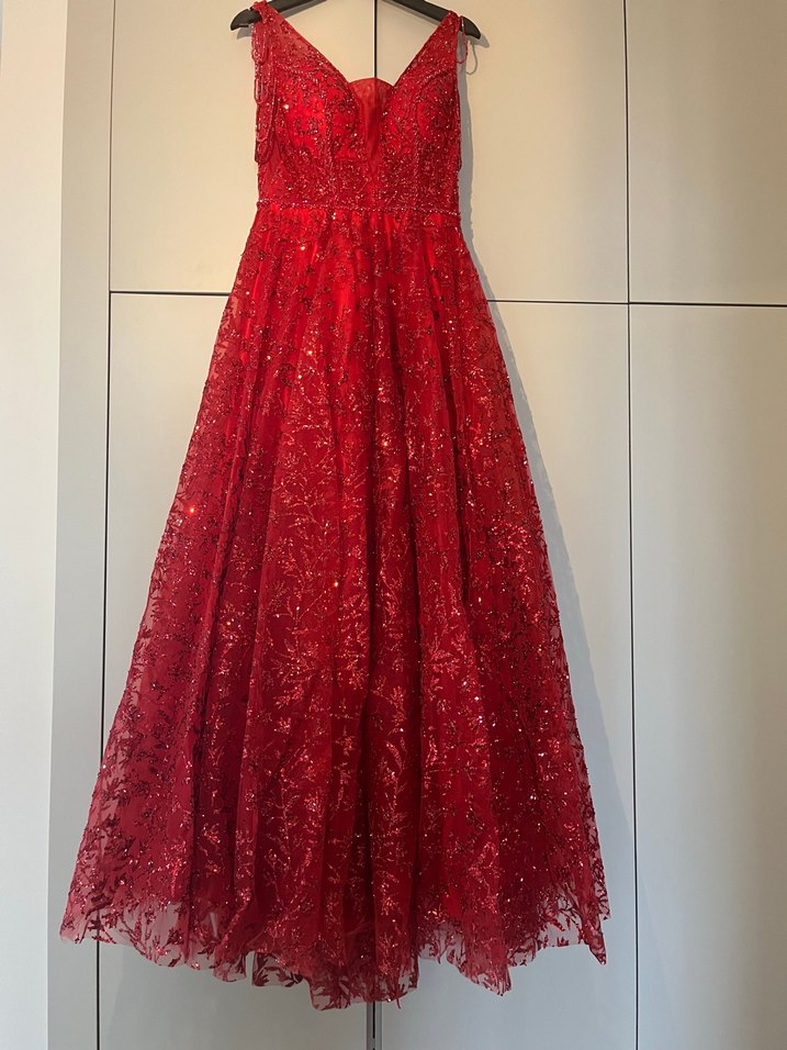 Işıltılı ve İşlemeli Şık Kırmızı Elbise - Görsel 5