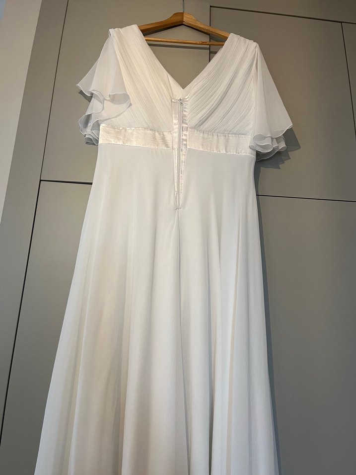 Kolları tül detaylı A kesim Nikah Elbisesi - Görsel 4