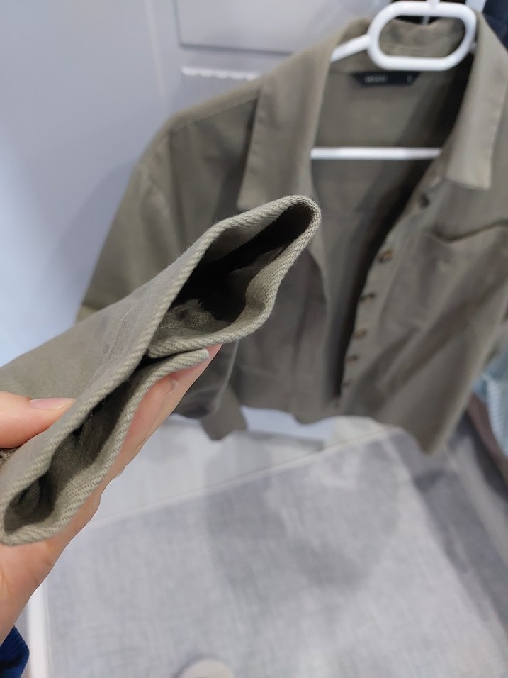 Düğmeli Bej Kadın Keten Gömlek - Görsel 4