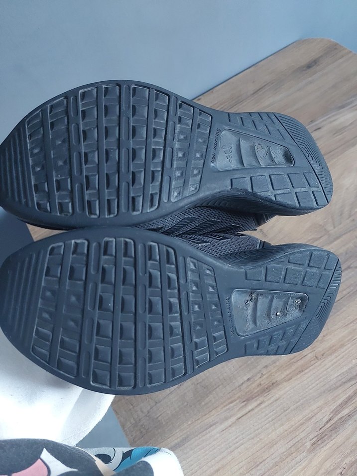 Kadın Siyah Düz Taban Spor Ayakkabı - Görsel 5