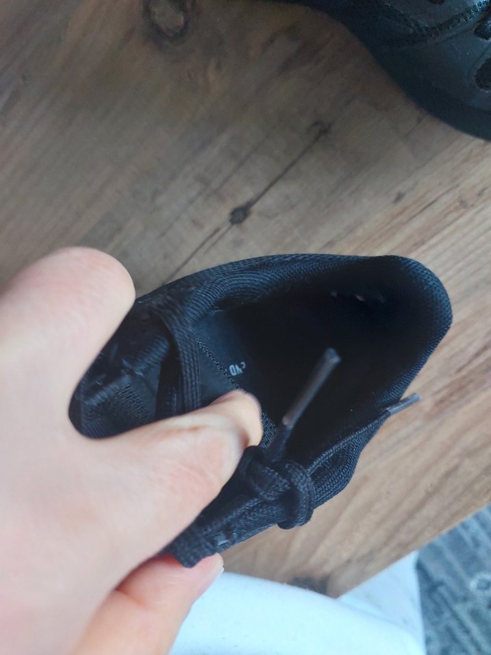 Kadın Siyah Düz Taban Spor Ayakkabı - Görsel 4