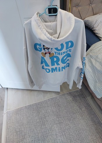 Beyaz Mickey Mouse Baskılı Kapüşonlu Sweatshirt - Görsel 4