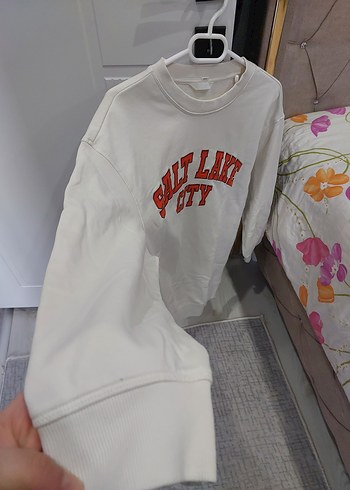 Beyaz Pamuklu Kısa Sweatshirt - Görsel 2