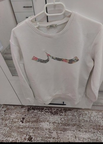 Kadın Beyaz Baskılı Uzun Kollu Sweatshirt - Görsel 2