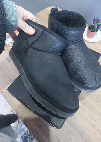 Siyah Rahat Kadın Botları, Dolgu Topuklu - Görsel 2