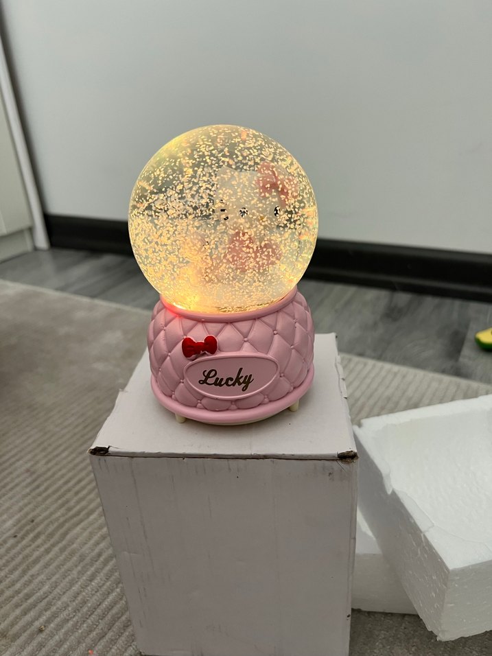 Pembe Müzikli Kar Küresi Oyuncağı - Görsel 2