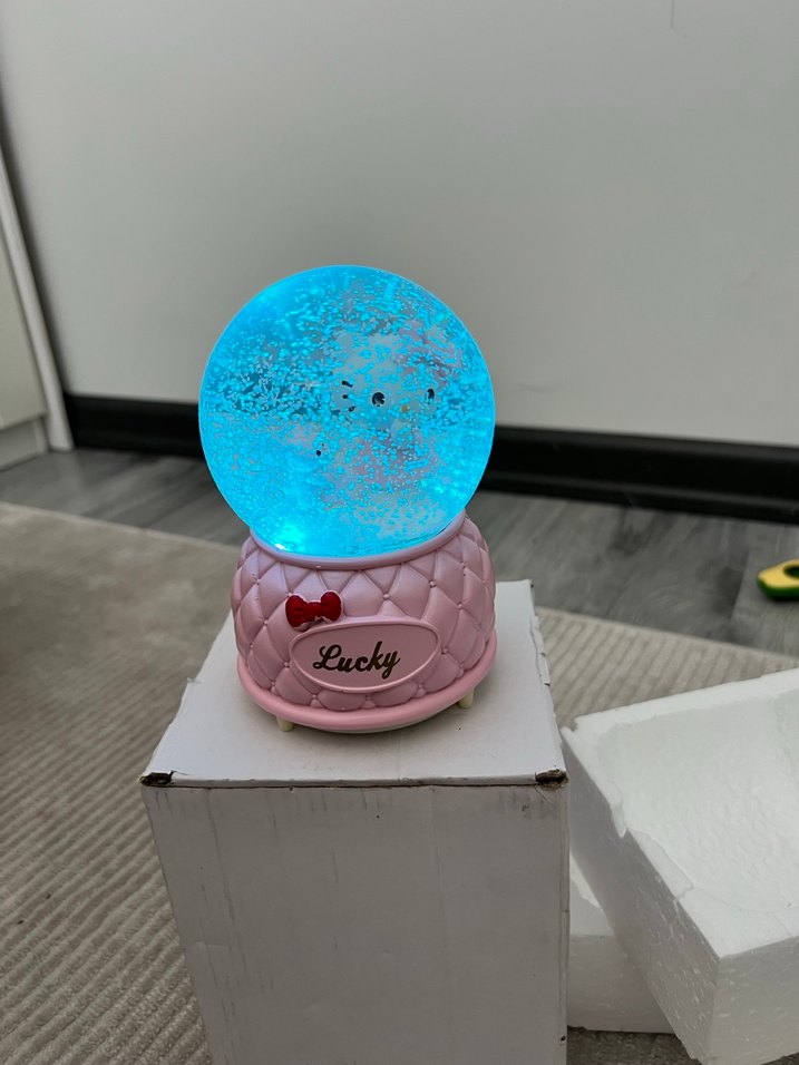 Pembe Müzikli Kar Küresi Oyuncağı - Görsel 4