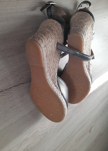 Valentino Siyah Deri Kemerli Dolgu Topuklu Espadril - Görsel 8