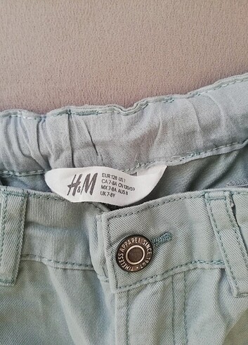 7 Yaş Beden turkuaz Renk H&M erkek çocuk şort