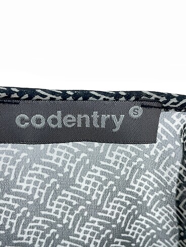 s Beden çeşitli Renk Codentry Bluz %70 İndirimli.