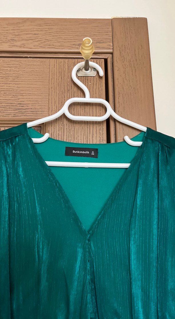 Parlak Yeşil Pilili Midi Abiye Elbise - Görsel 2