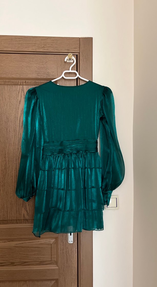 Parlak Yeşil Pilili Midi Abiye Elbise - Görsel 3